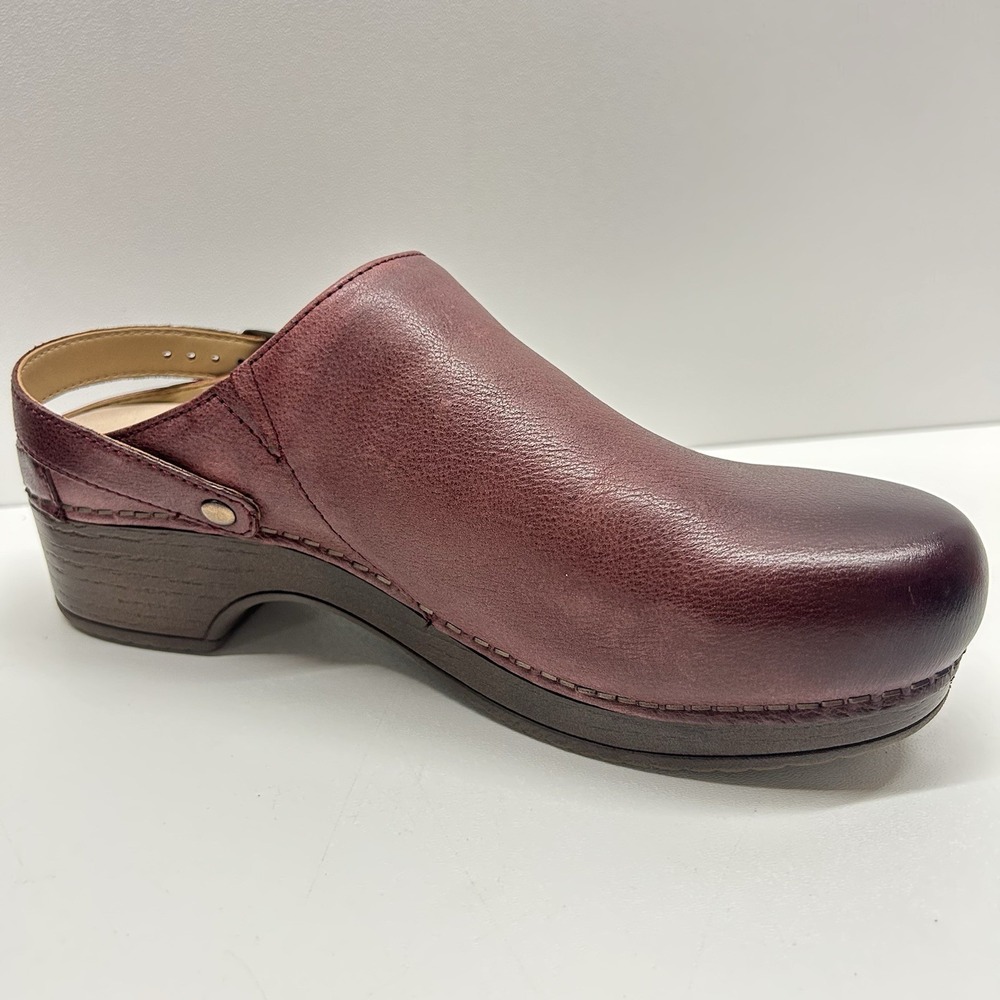 Dansko Berry Milled Burnished Slip On Leather Clogs Mules Size 38 US 7.5-8 - Picture 5 of 13
